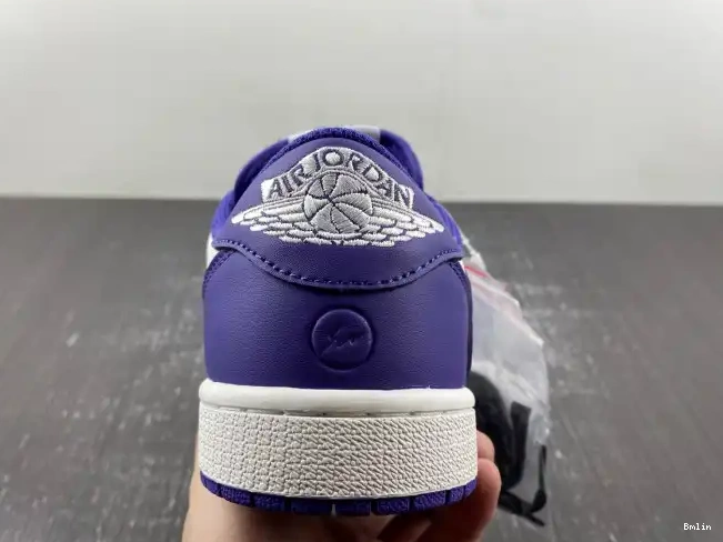 Boostmaster lin CUSTOM DM7890-386 TRAVIS OFF-WHITE X JORDAN SCOTT 1 AIR X 0621